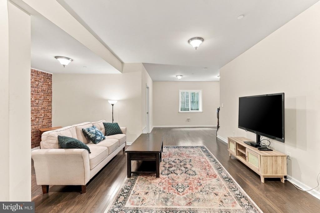 105a Jay Alley - Photo 12