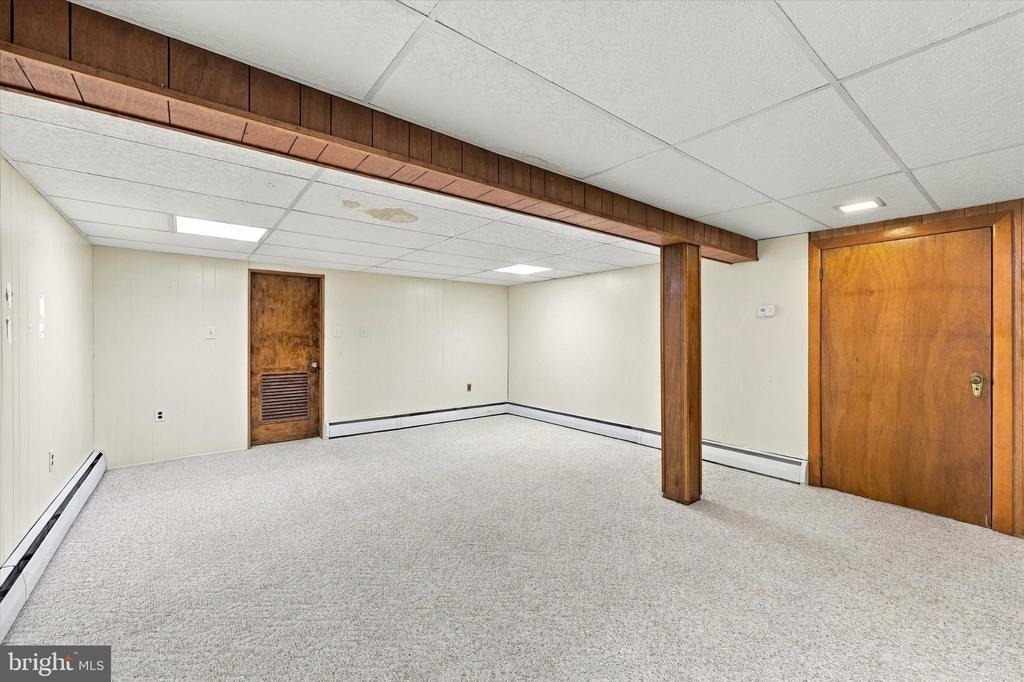 21 Davis Avenue - Photo 10