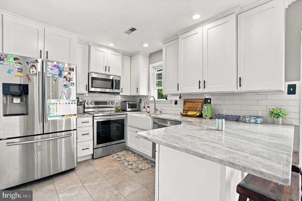 31 Pearl Drive - Photo 3