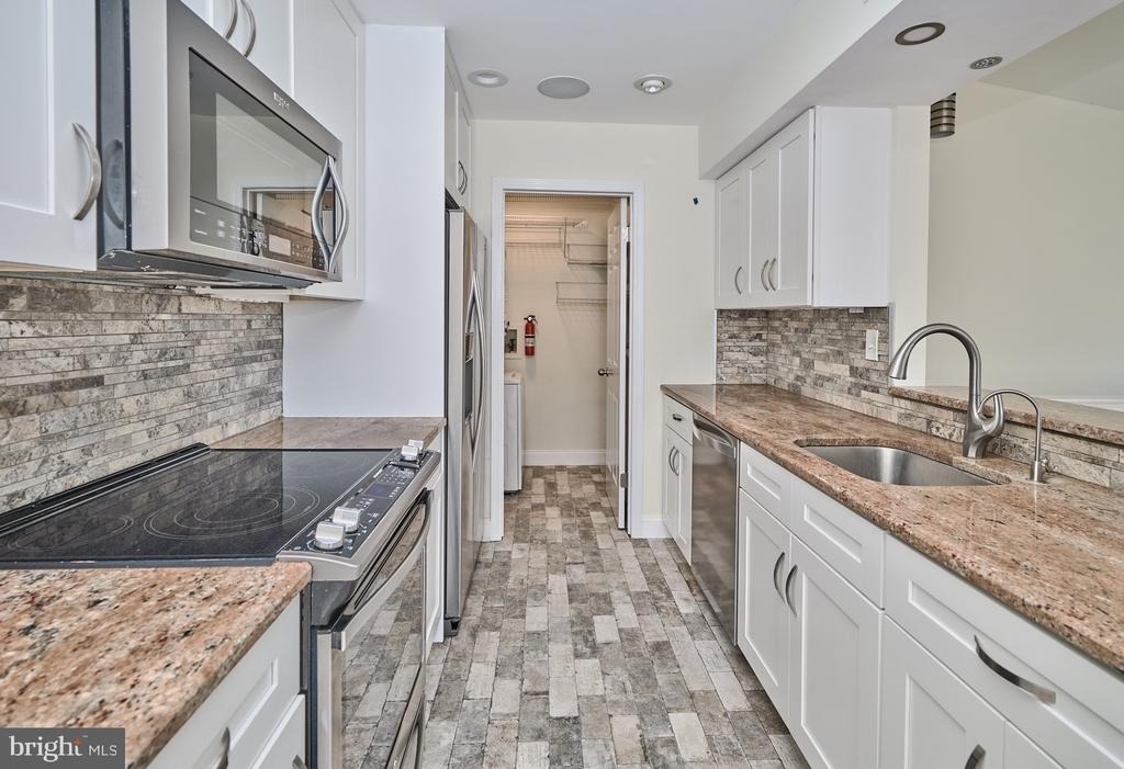 171 Shire Drive - Photo 3