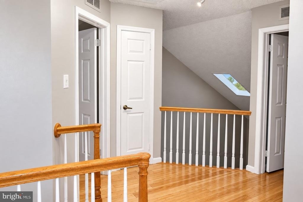 4 Spruce Court - Photo 8