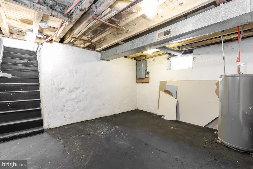 226 Greenwich Avenue - Photo 20