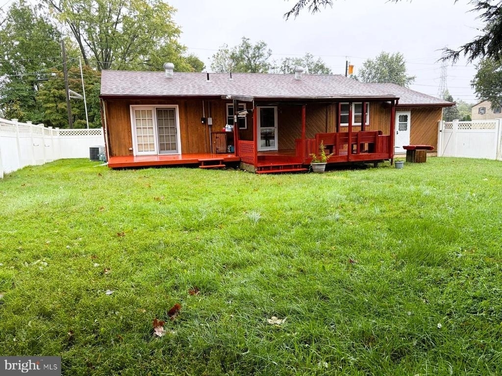 197 Bergen Avenue - Photo 17