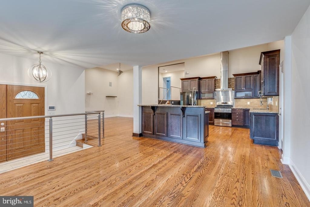 421 Fireside Lane - Photo 7