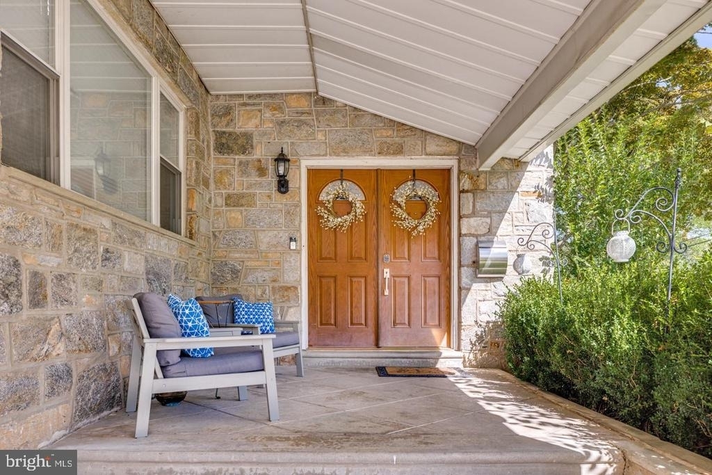 421 Fireside Lane - Photo 3