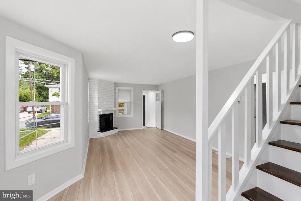 17 Bowers Avenue - Photo 7