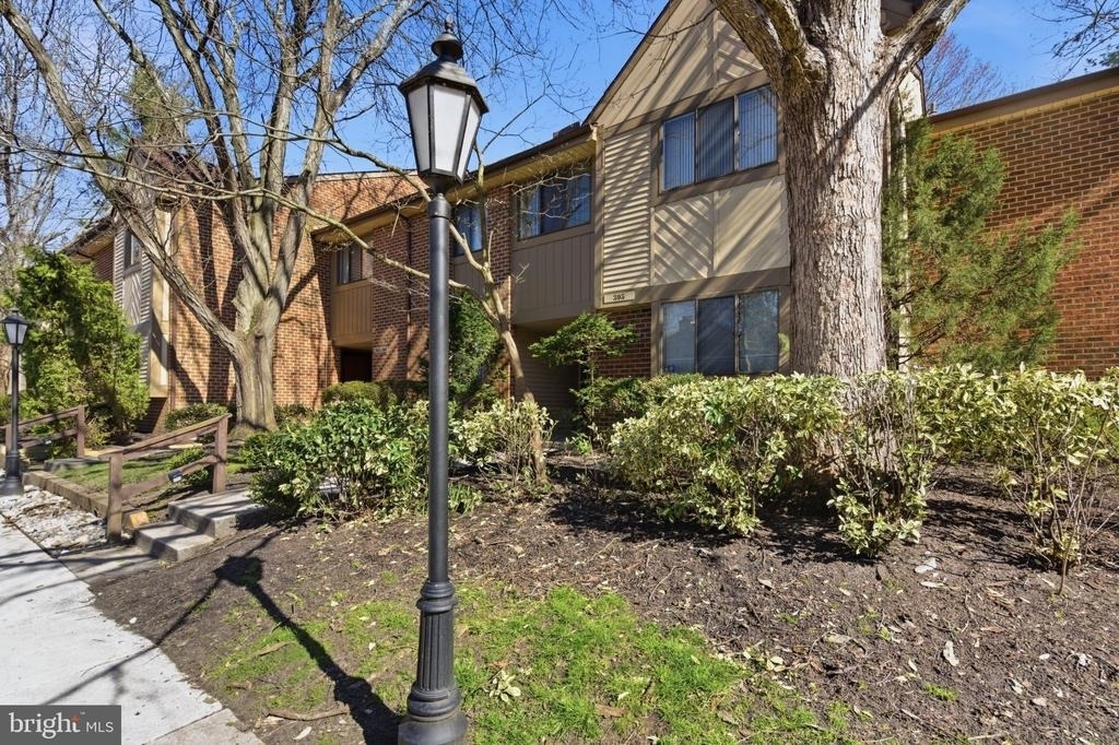 305 Cypress Point Circle - Photo 1