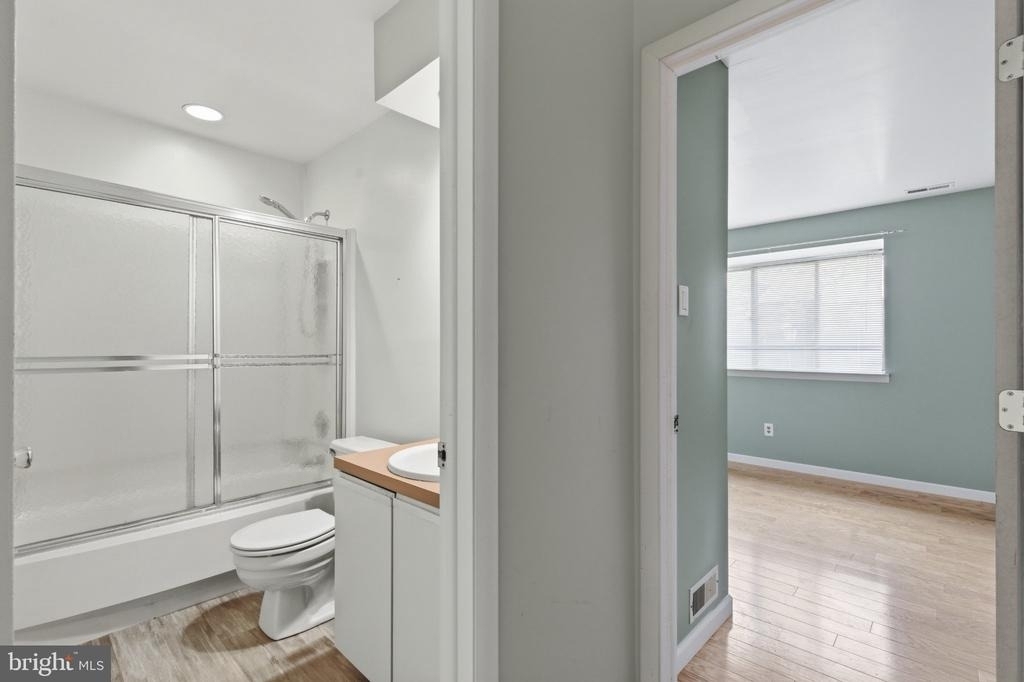 305 Cypress Point Circle - Photo 17