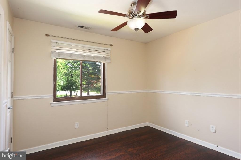 806 Harrier Row - Photo 19