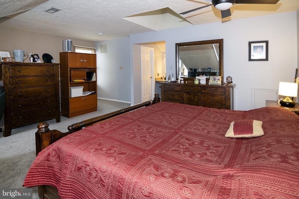 400 Williamsburg Court - Photo 31