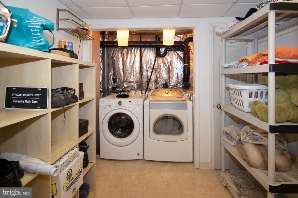400 Williamsburg Court - Photo 36