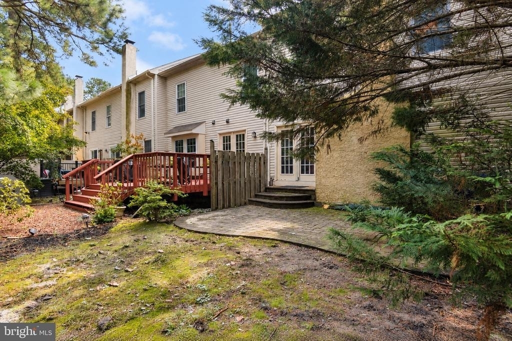 400 Williamsburg Court - Photo 41