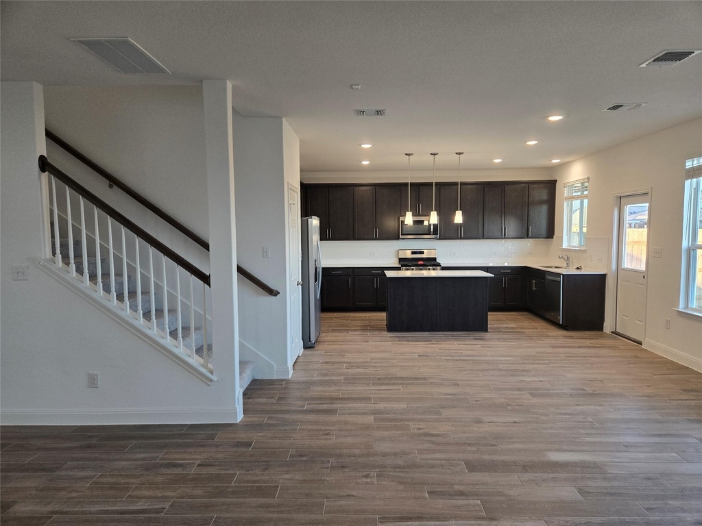 408 Acuff Ln - Photo 12