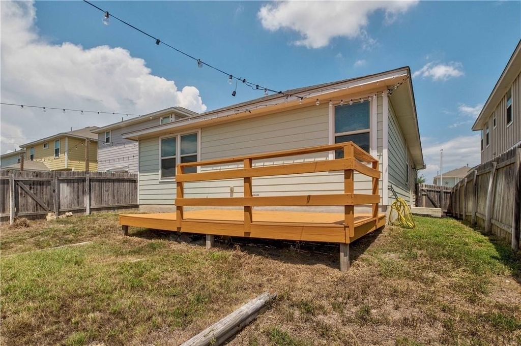251 Pearl Way - Photo 25