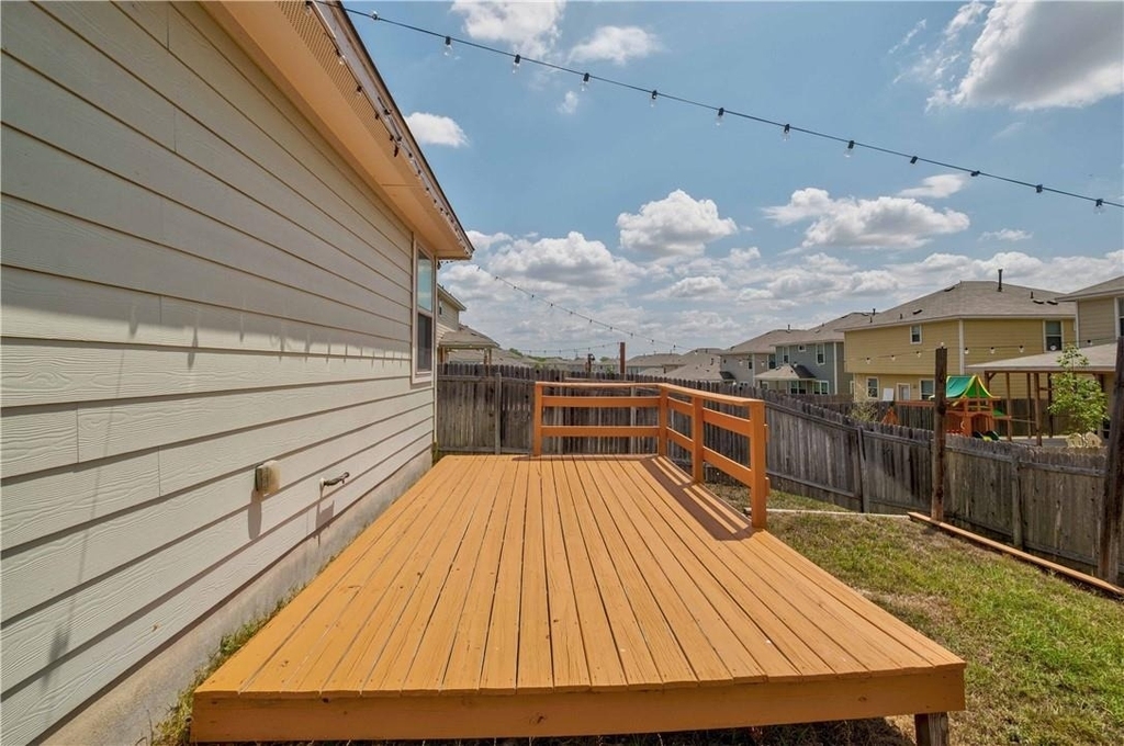 251 Pearl Way - Photo 26