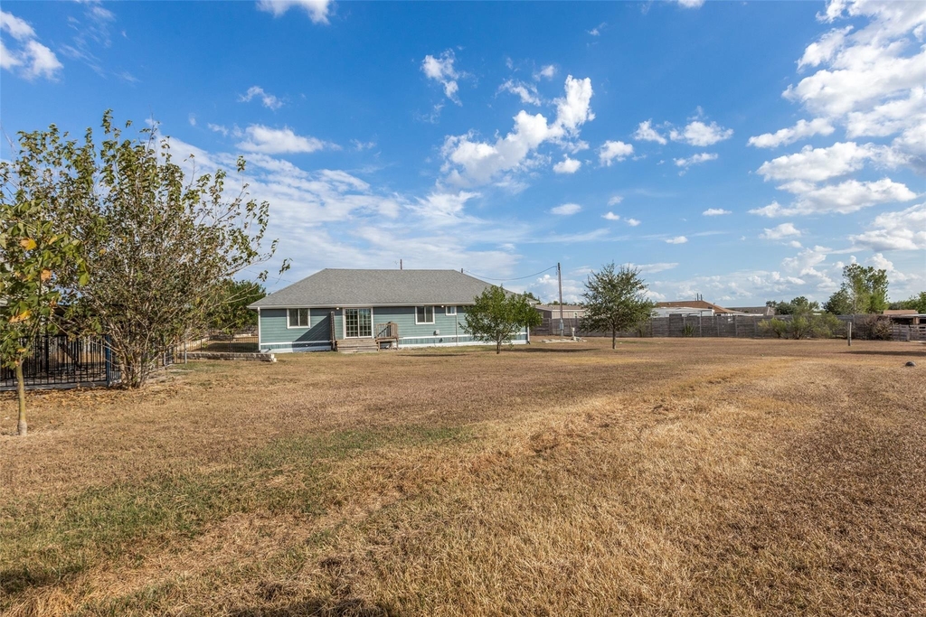 196 Tobias St - Photo 27