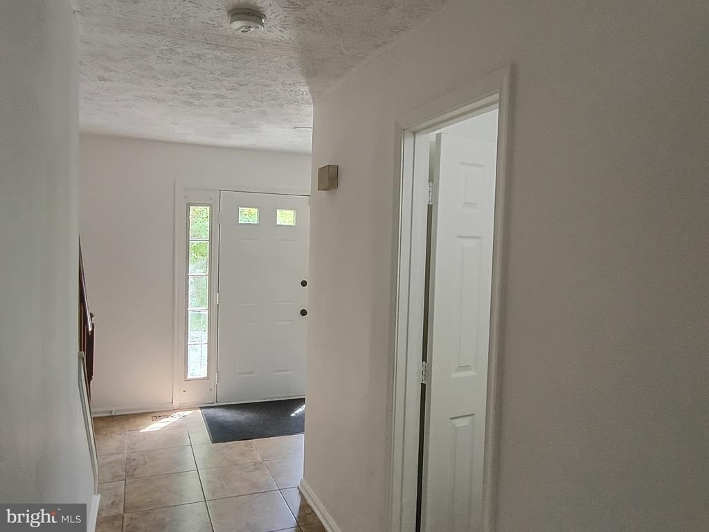 4805 Ashford Place - Photo 5