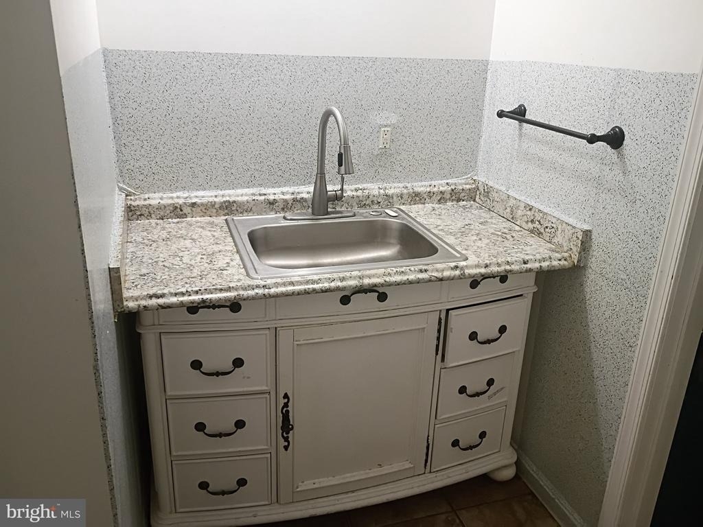 4805 Ashford Place - Photo 15