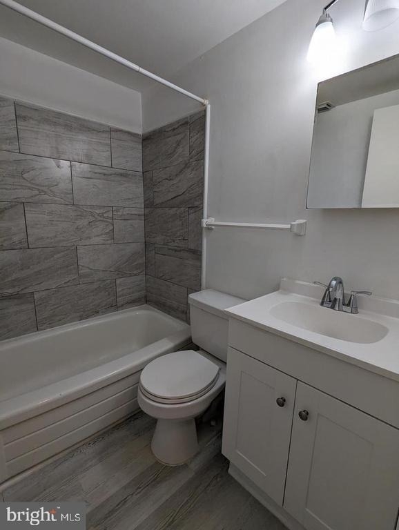 7318 Donnell Place - Photo 8