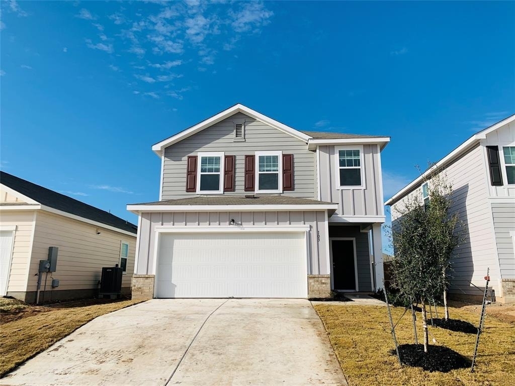 103 Gray Fox Loop - Photo 0