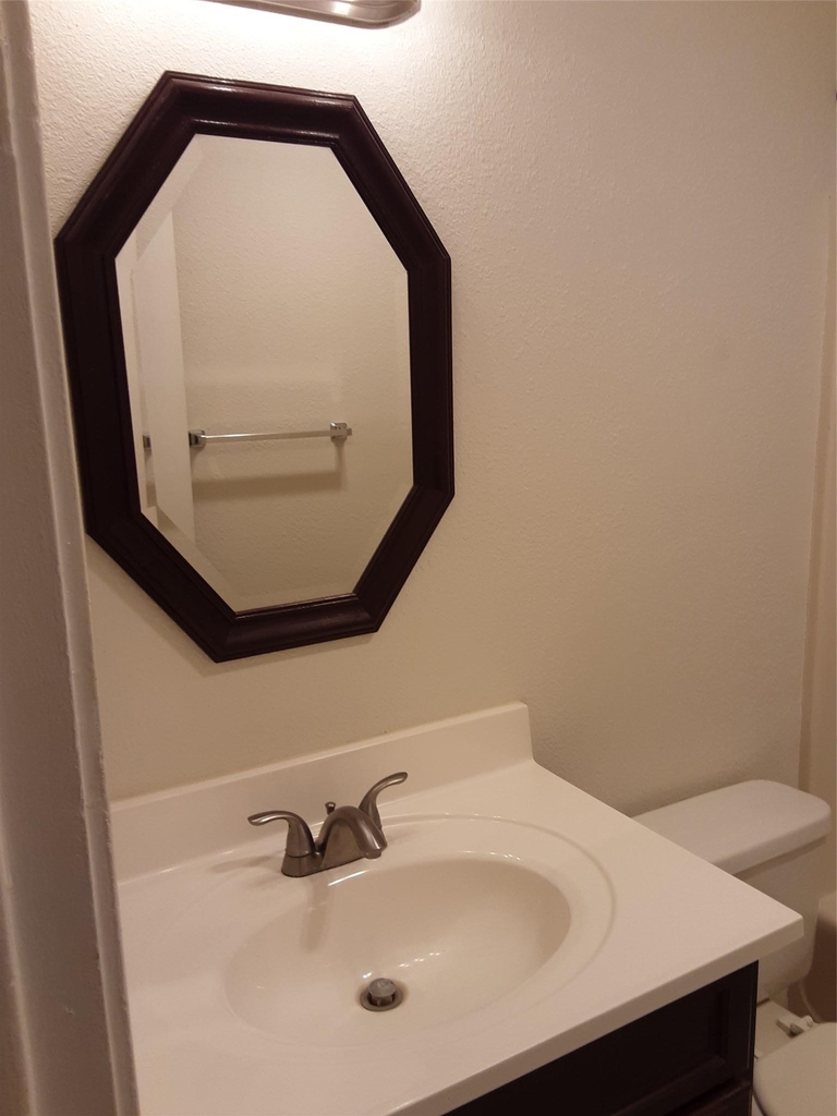 1204 Orchard Park Cir - Photo 8