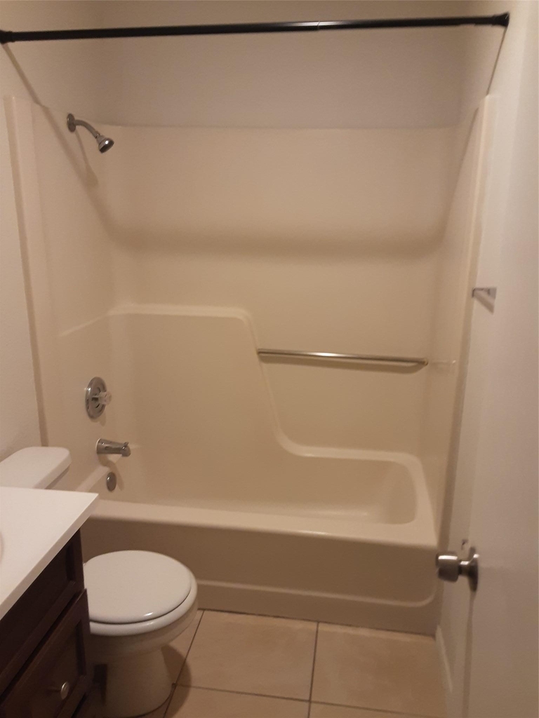 1204 Orchard Park Cir - Photo 16