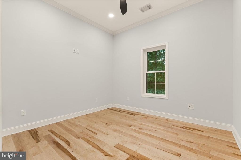 9414 Wadsworth Drive - Photo 39