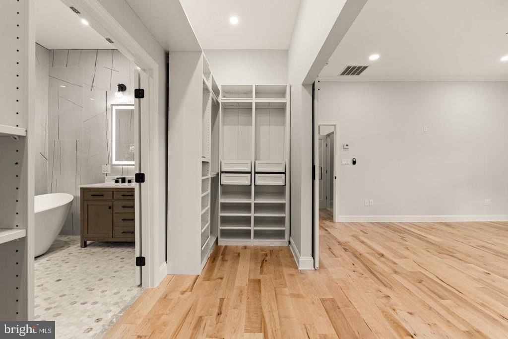 9414 Wadsworth Drive - Photo 26
