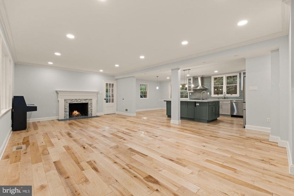 9414 Wadsworth Drive - Photo 14