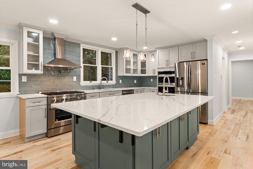 9414 Wadsworth Drive - Photo 15
