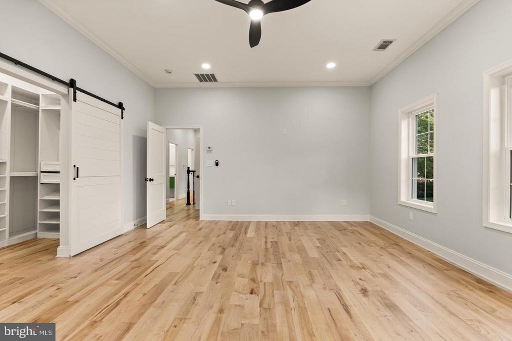 9414 Wadsworth Drive - Photo 21