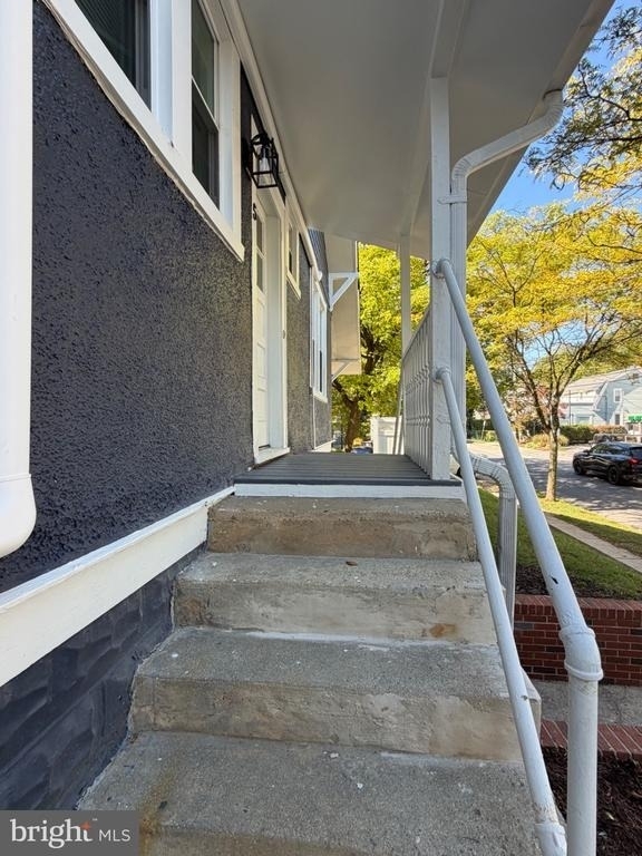 7908 Flower Avenue - Photo 17