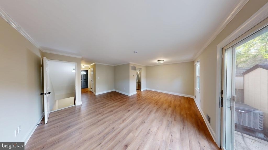 8 Big Acre Square - Photo 4