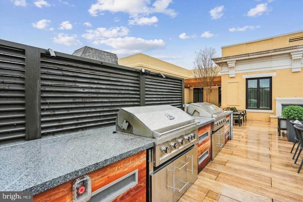 8551 Connecticut Avenue - Photo 10