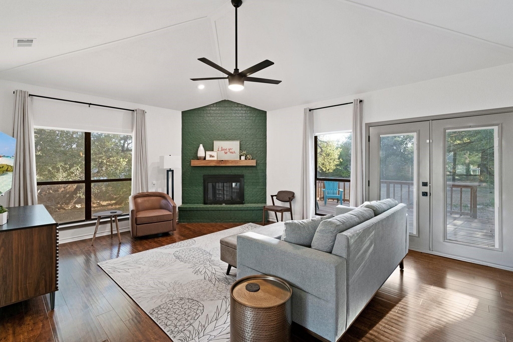 11306 Zyle Ln - Photo 2