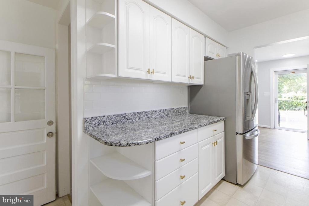 1100 Gilbert Road - Photo 8