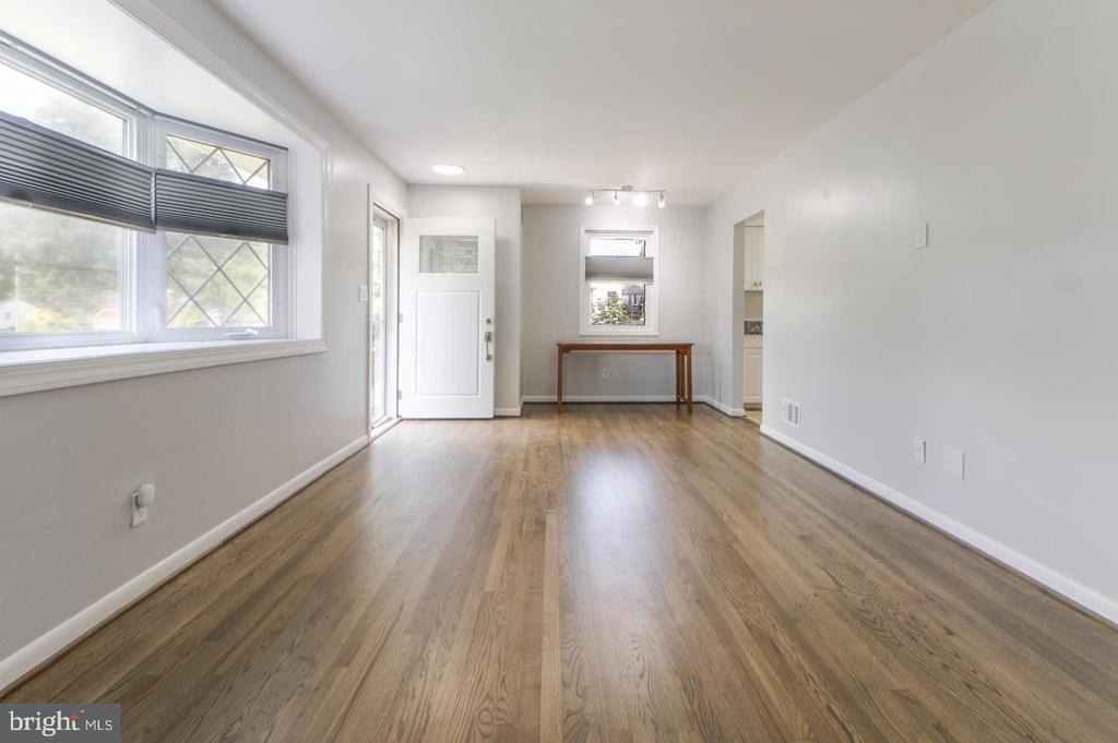 1100 Gilbert Road - Photo 5