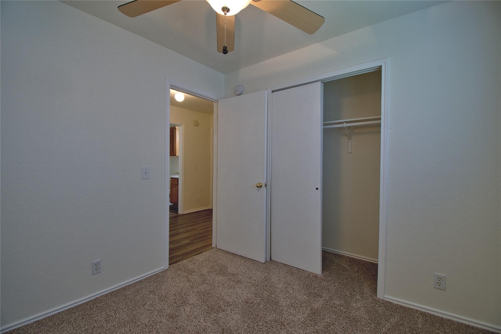 16418 Hamilton Point Cir - Photo 7