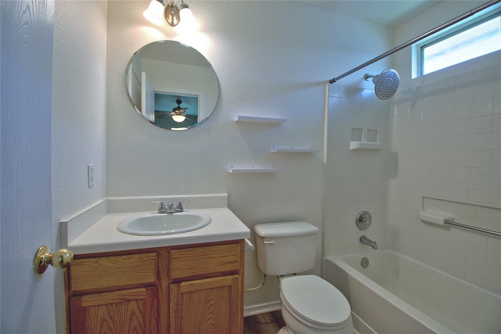 16418 Hamilton Point Cir - Photo 15