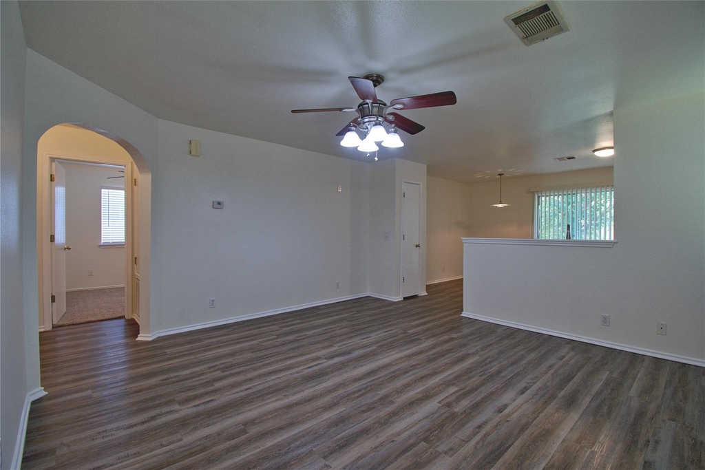 16418 Hamilton Point Cir - Photo 3