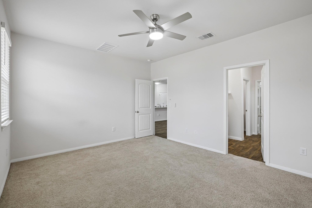 149 Mackinac Ln - Photo 12