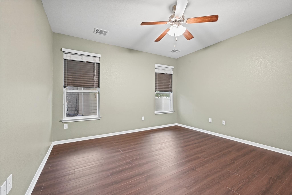 1716 Willow Vis - Photo 18