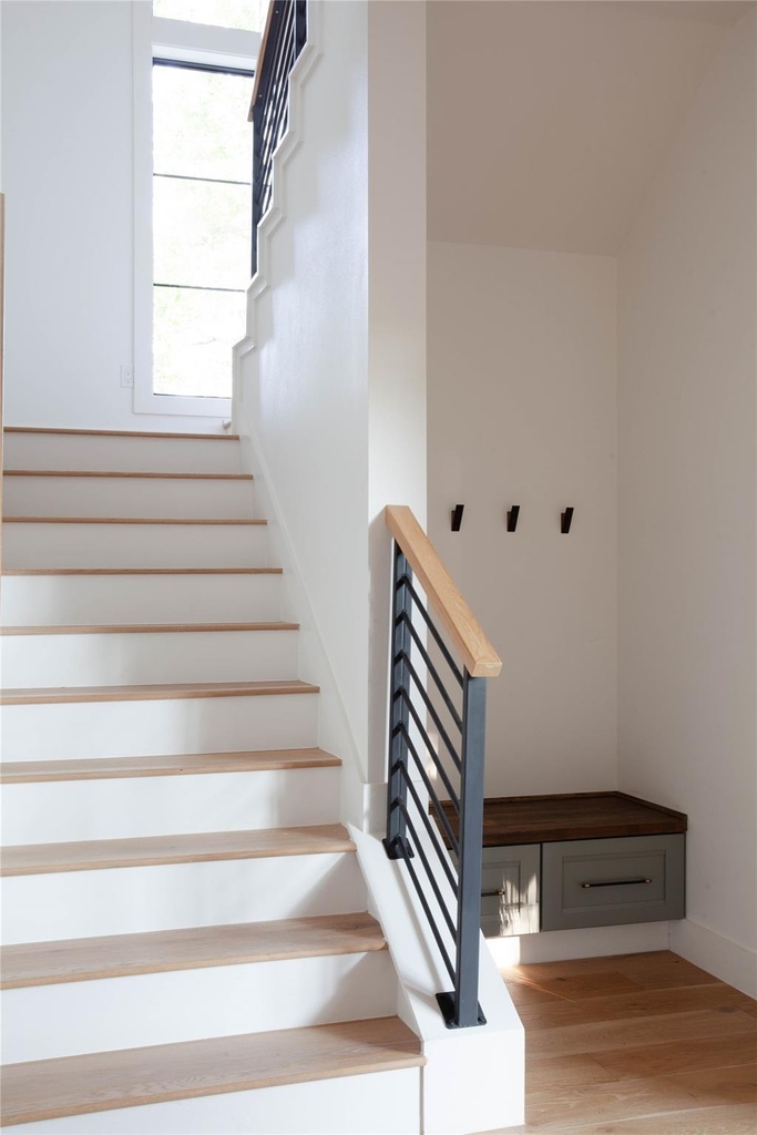 6100_0 Gena Court - Photo 25