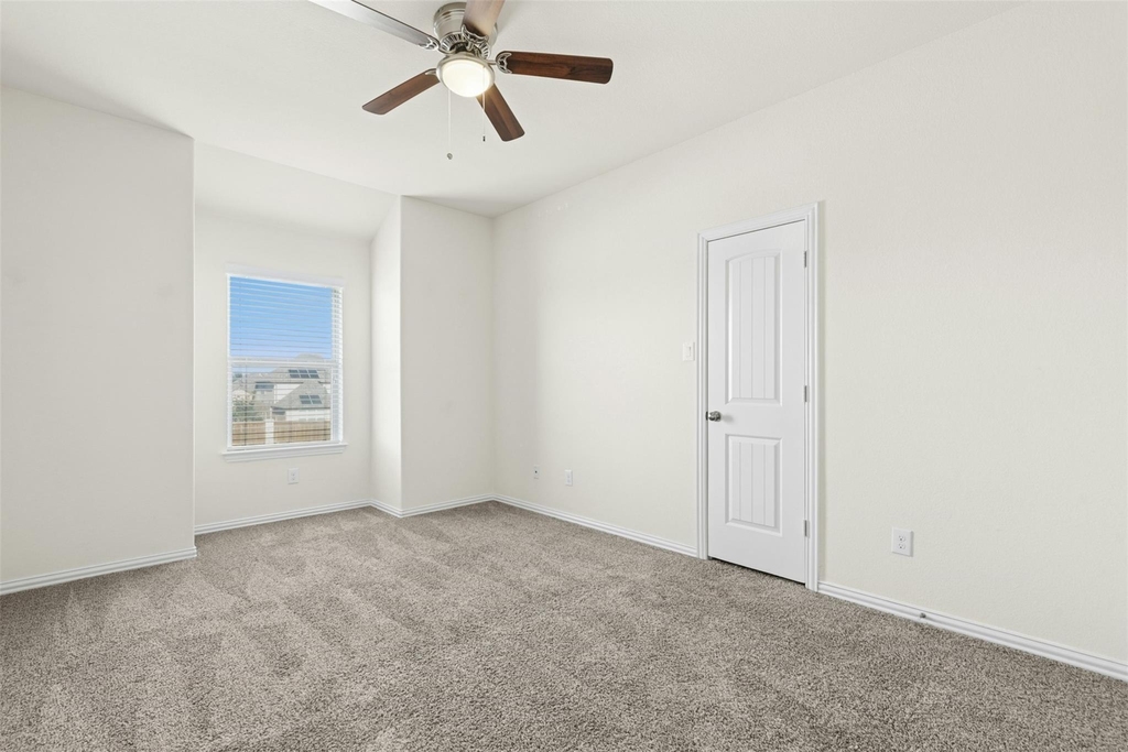 3132 Honey Peach Way - Photo 15