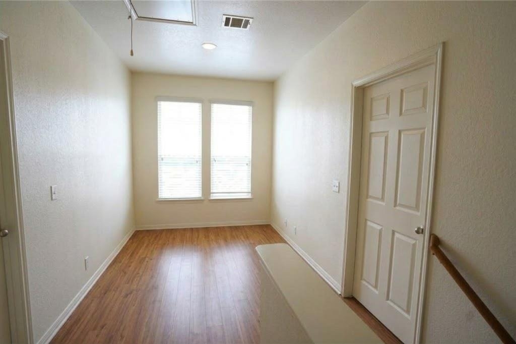 712 Franklin Blvd - Photo 4