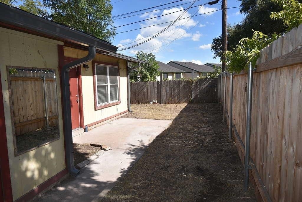 3319 Dolphin Dr - Photo 19