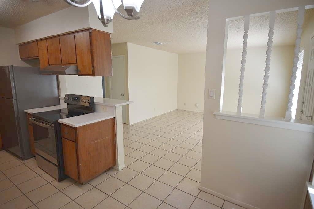 3319 Dolphin Dr - Photo 7