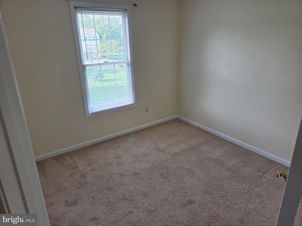 131 Attic Court - Photo 5