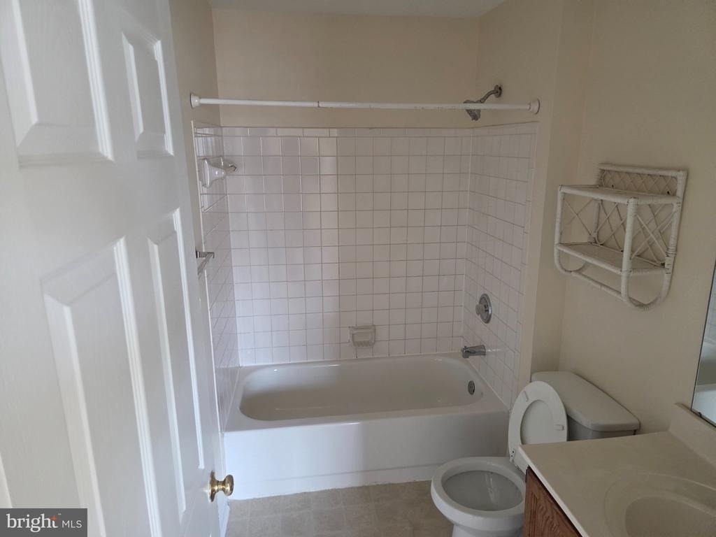 131 Attic Court - Photo 1