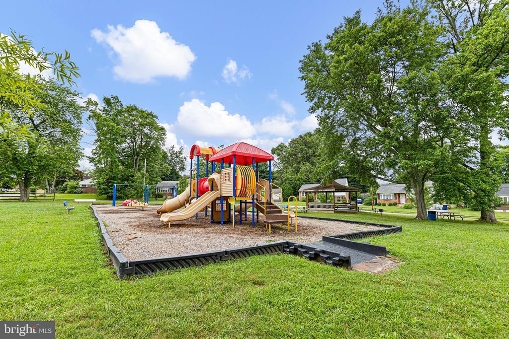 308 Delaware Avenue - Photo 28